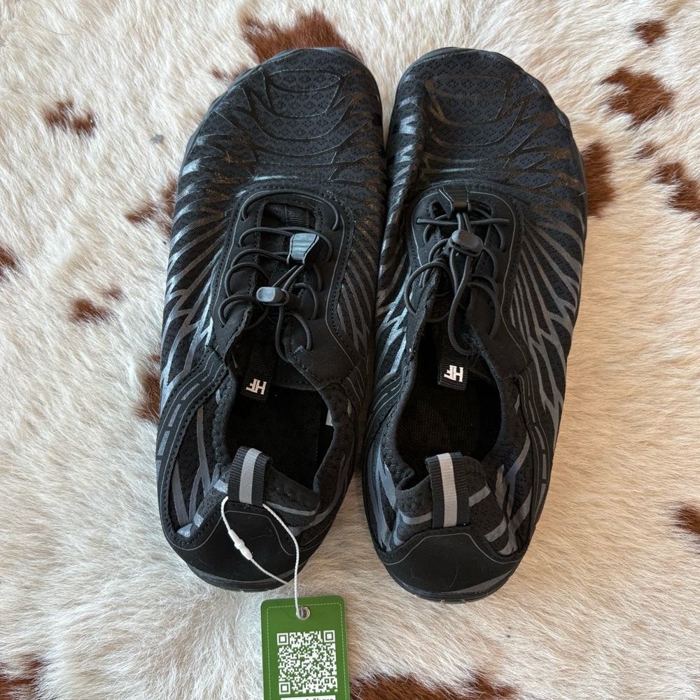 Black Slip-On Water Shoes with Reflective Stripe